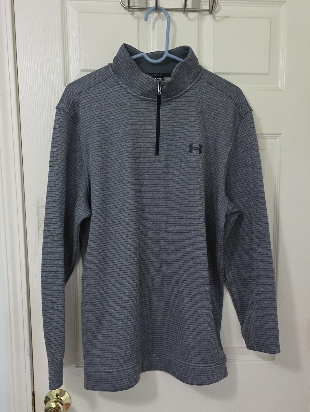 Under Armour Men's Heather Gray 1/4 Zip Pullover